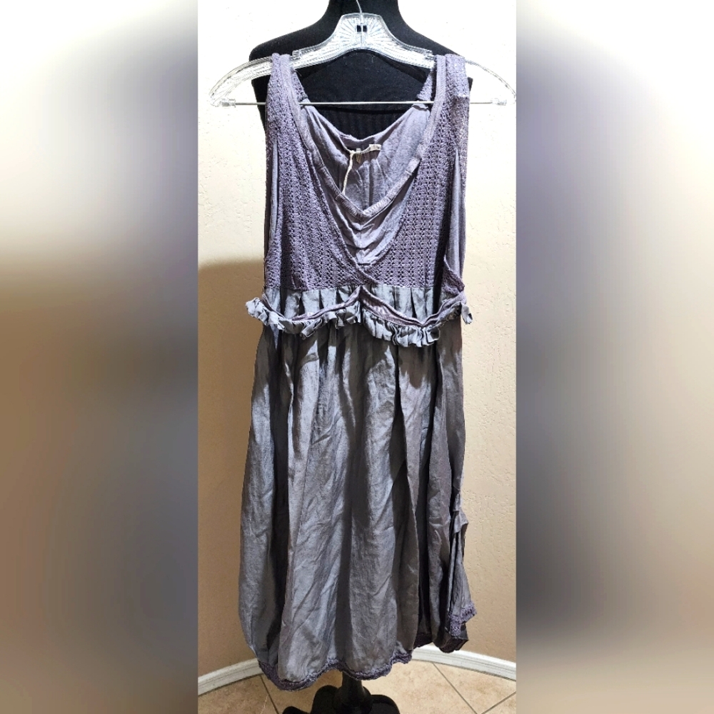 Mollo Rello Gray sleeveless crochet layered dress Top NWT M